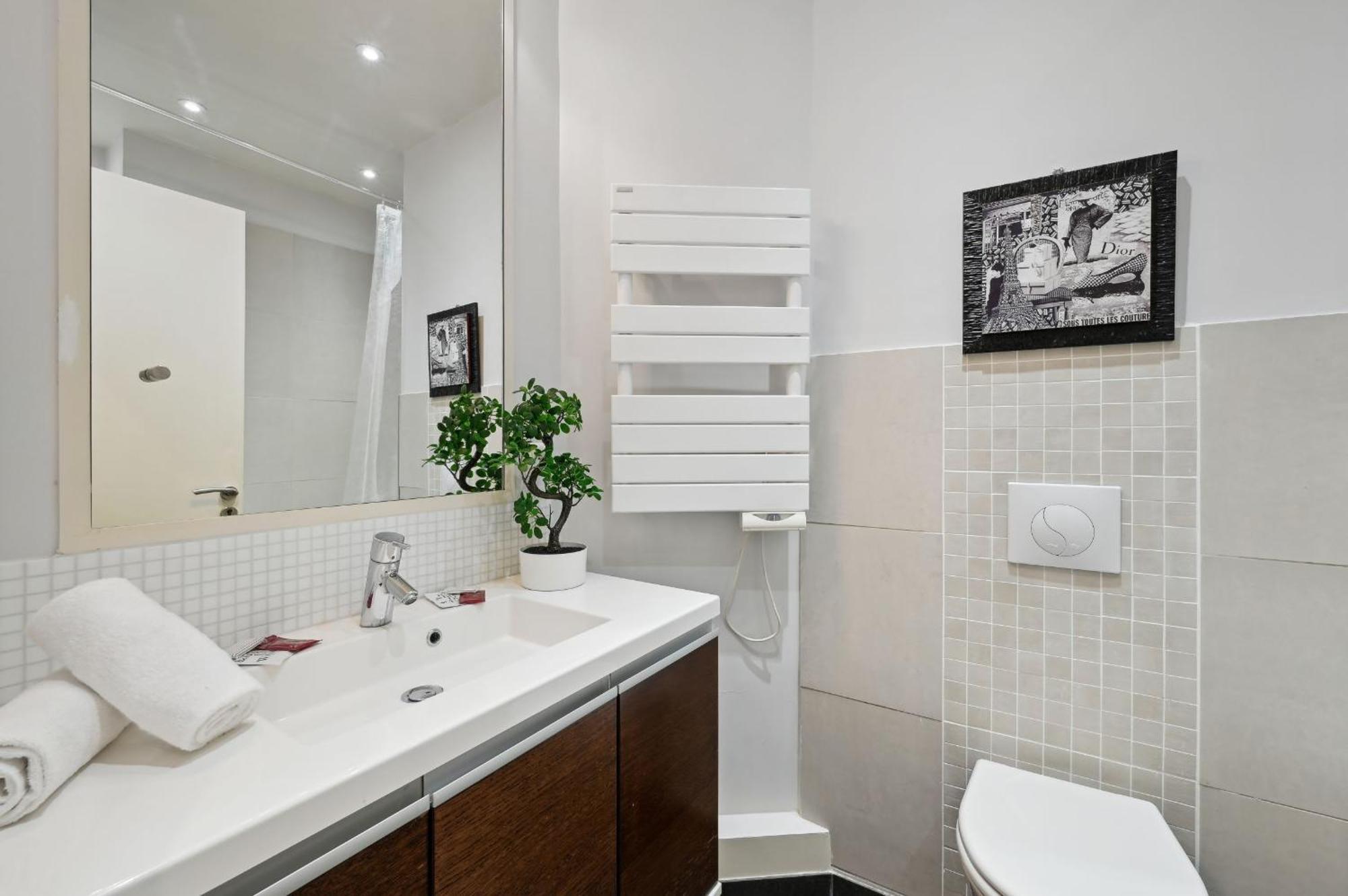 Champs-Elysees & Arc De Triomphe - Cityapartmentstay 巴黎 外观 照片